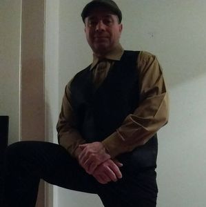 Meet your Posher, Stefane